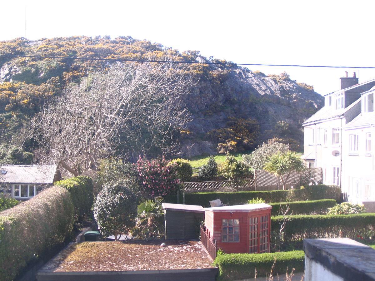 Marine Hotel Criccieth Eksteriør billede